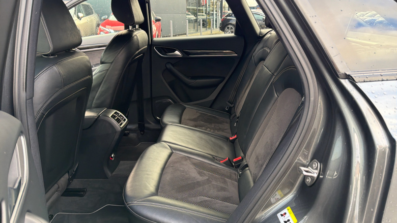 Audi Q3 2.0 TDI Quattro Black Edition 5dr Diesel Estate